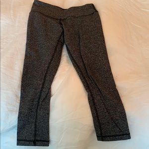 Cropped lululemon leggings